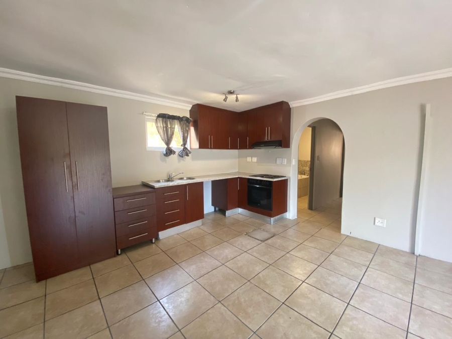 To Let 2 Bedroom Property for Rent in Table View Western Cape